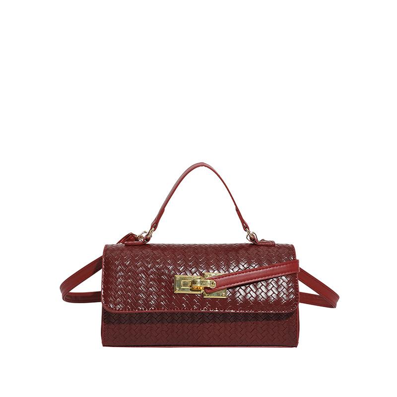 Portable small square bag, new handheld highend niche versatile shoulder messenger bag