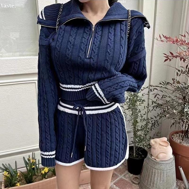 

Модный вязаный женский короткий свитер, шорты прямого кроя, осень-зима, элегантный отложной воротник, повседневный свободный комплект из двух предметов, с высокой талией, с длинными рукавами, наряды One size темно-синий