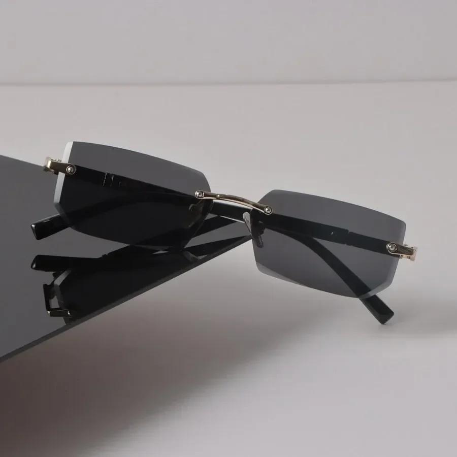 Sunglasses Women Fashion Men Square Design Sun Glasses Vintage Female Male Plastic Frame Stylish