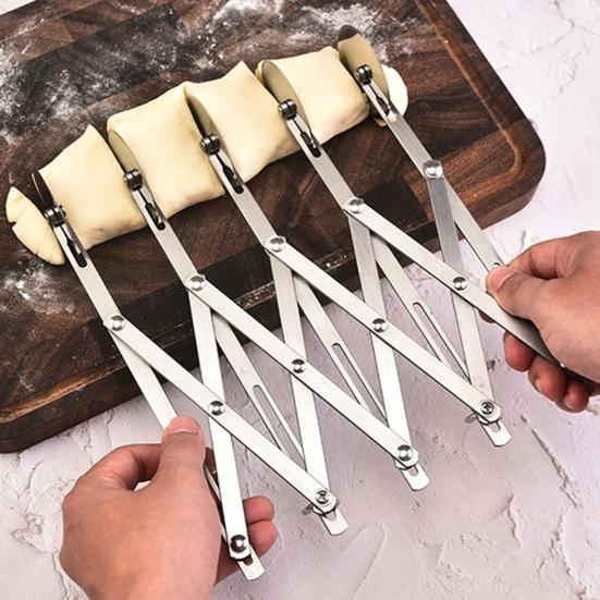 Stainless Steel Multi-Wheel Pizza Cutter Ergonomic Handle Food-Grade Kitchen Bakery Essential for Pastries Pizza Dough Cakes