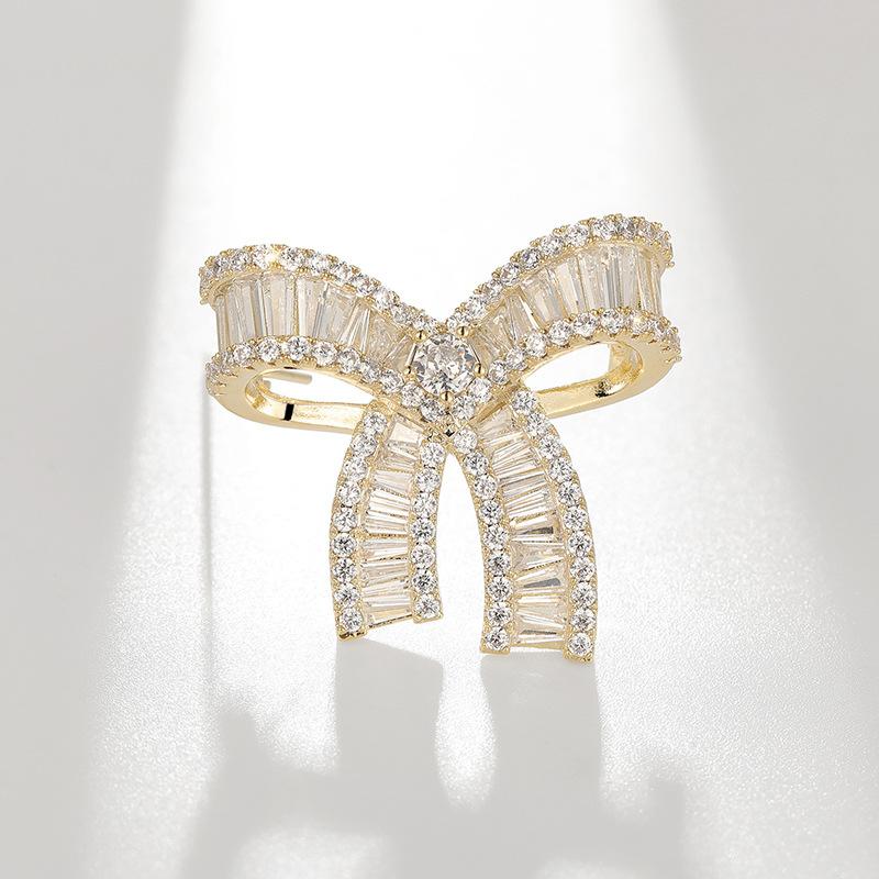 High-end Korean Version Zircon Bow Brooch, Fashionable Suit Accessory, Chest Flower, High-end Gift Pin