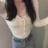 Damtopp i sammet med V-ringning, halterneck och lång ärm, slim fit för höst/vinter – Ren hot girl-stil