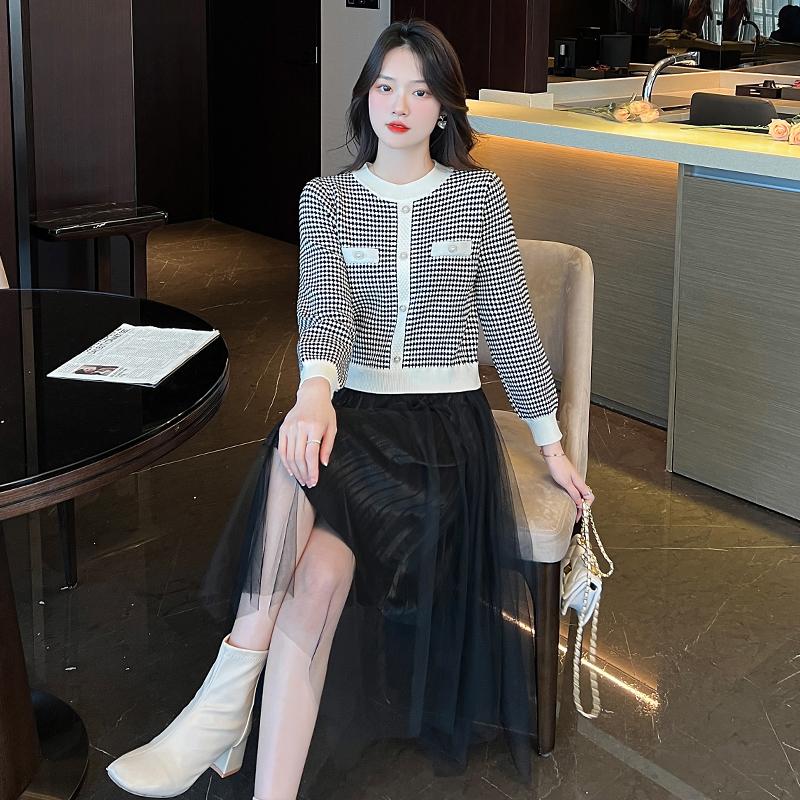 Frühling Schwarz Gestrickte Patchwork Mesh Lange Kleid für Frauen Herbst Langarm Koreanische Elegante Kleider