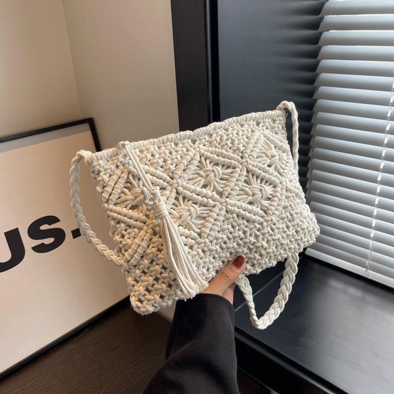 Women's Woven Grass Bag Fashionable Ethnic Style Single Shoulder Crossbody Bag