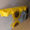 Wave style eyeglass stand, a fashionable eyewear display stand, suitable for daily use and an ideal choice for home decoration.