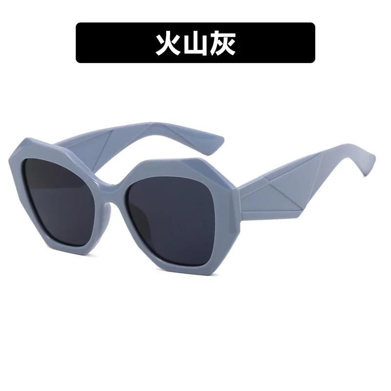 New Fashion Irregular Large Frame White Sunglasses Men's and Women's Brand Candy Color Glasses UV400 Eyewear Outdoor Goggles