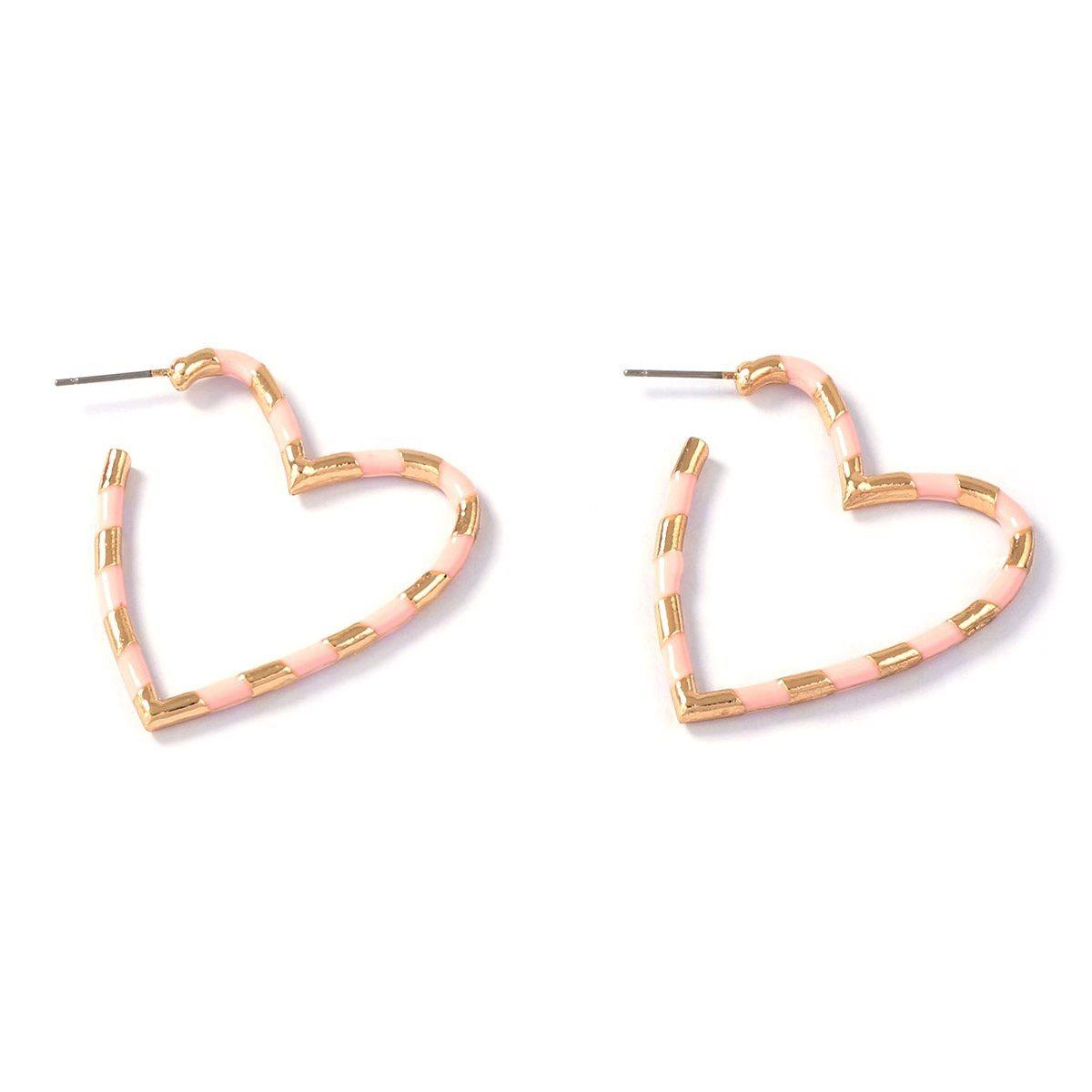 

Simple and colorful double-sided oil-dripping hollowed-out heart-shaped stud earrings are versatile, fashionable and suitable for daily women s wear