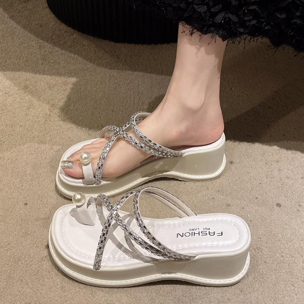 Thick-bottomed Set of Toe Slippers for Women To Wear 2025 Summer New Korean Version of Rhinestone Fairy Wind Beach Slope Heel Cool Slippers for Women