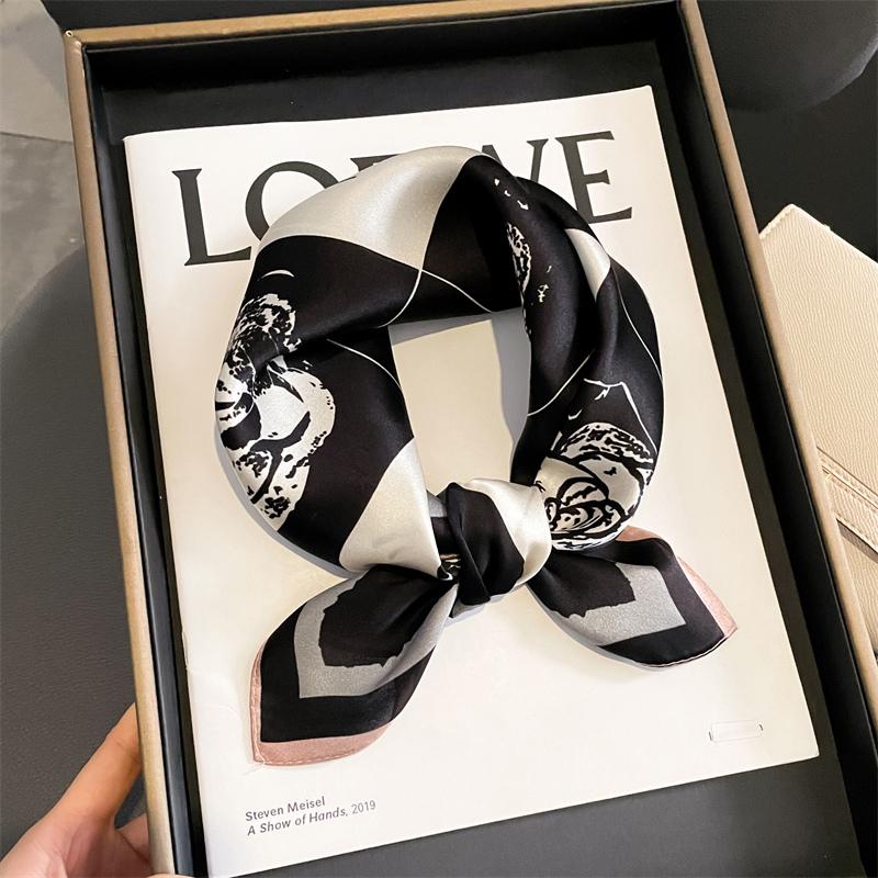 Fashion 100% Real Silk Scarf 53cm Square Bandelet Women's Silk Temperament Small Scarf Neck Decorative Wrap Printed Scarves