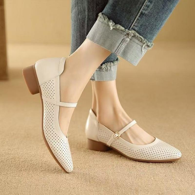Large Size Hollow Small Leather Shoes Summer Thin Hole Shoes with Soft Leather Mother Shoes Soft Sole Mary Jane Single Shoes Women