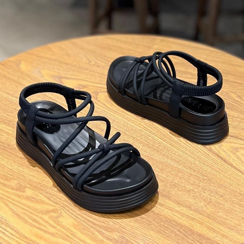 Roman sandals women 2025 new summer fairy wind wear heightened foot cover seaside beach shoes women thick soles non-slip