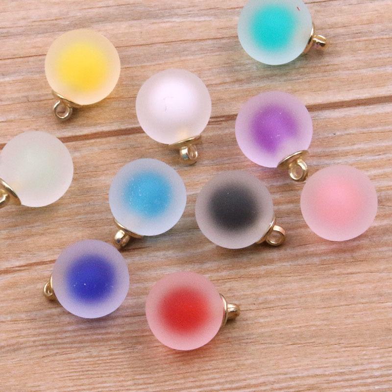 

Набор из 5 штук разноцветных матовых шармов из смолы в форме сердца и многоугольника для браслетов и сумок