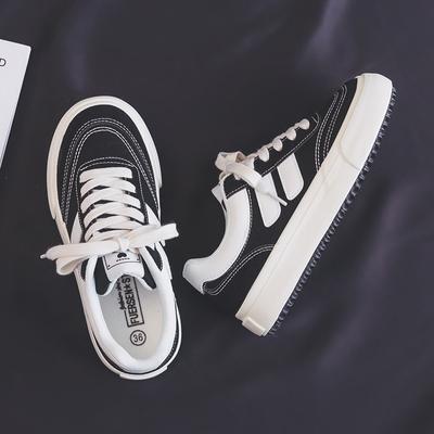 Obuwie damskie – Sneakersy