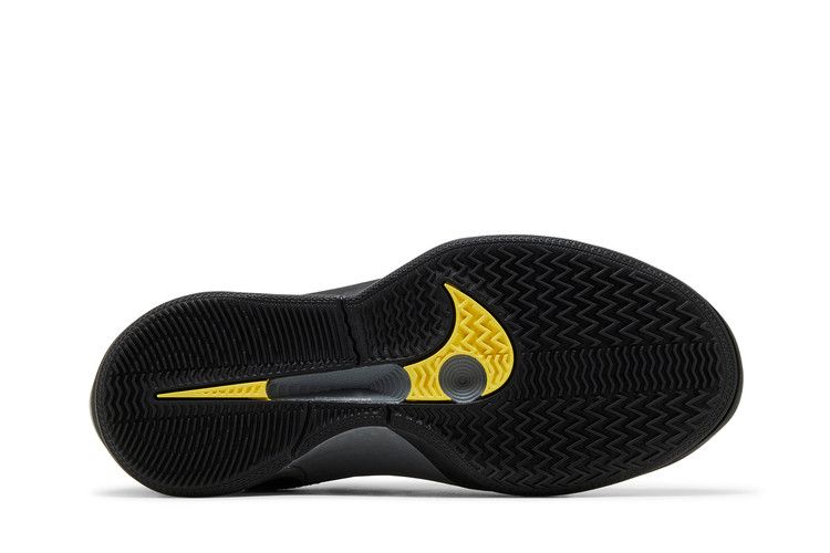 Nike Wmns Sabrina 2 'Mirrored'