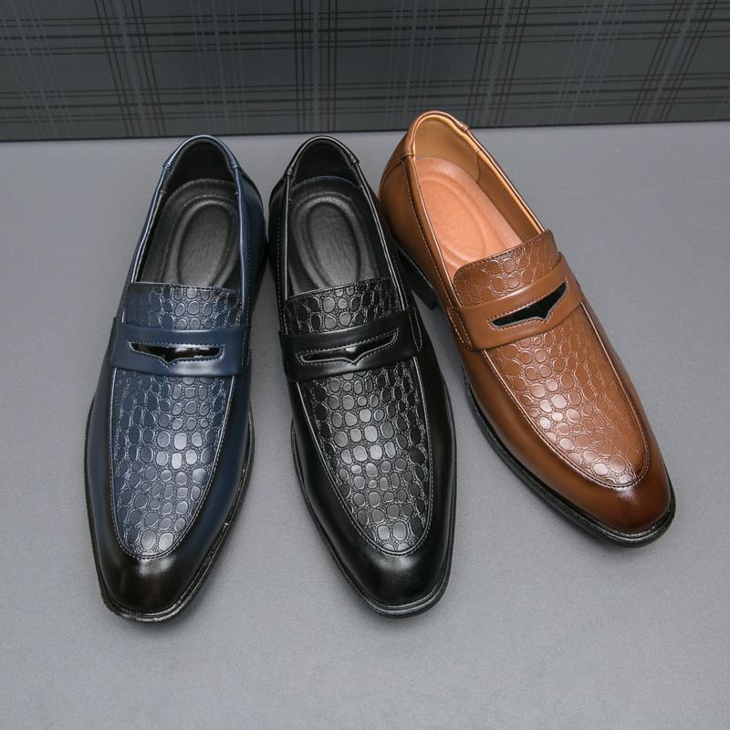 Neue Herren Krokodilmuster Klassische Lederschuhe Business Slipper Formelle Kleiderschuhe Mode Slipper Lässige Fahrschuhe Braun