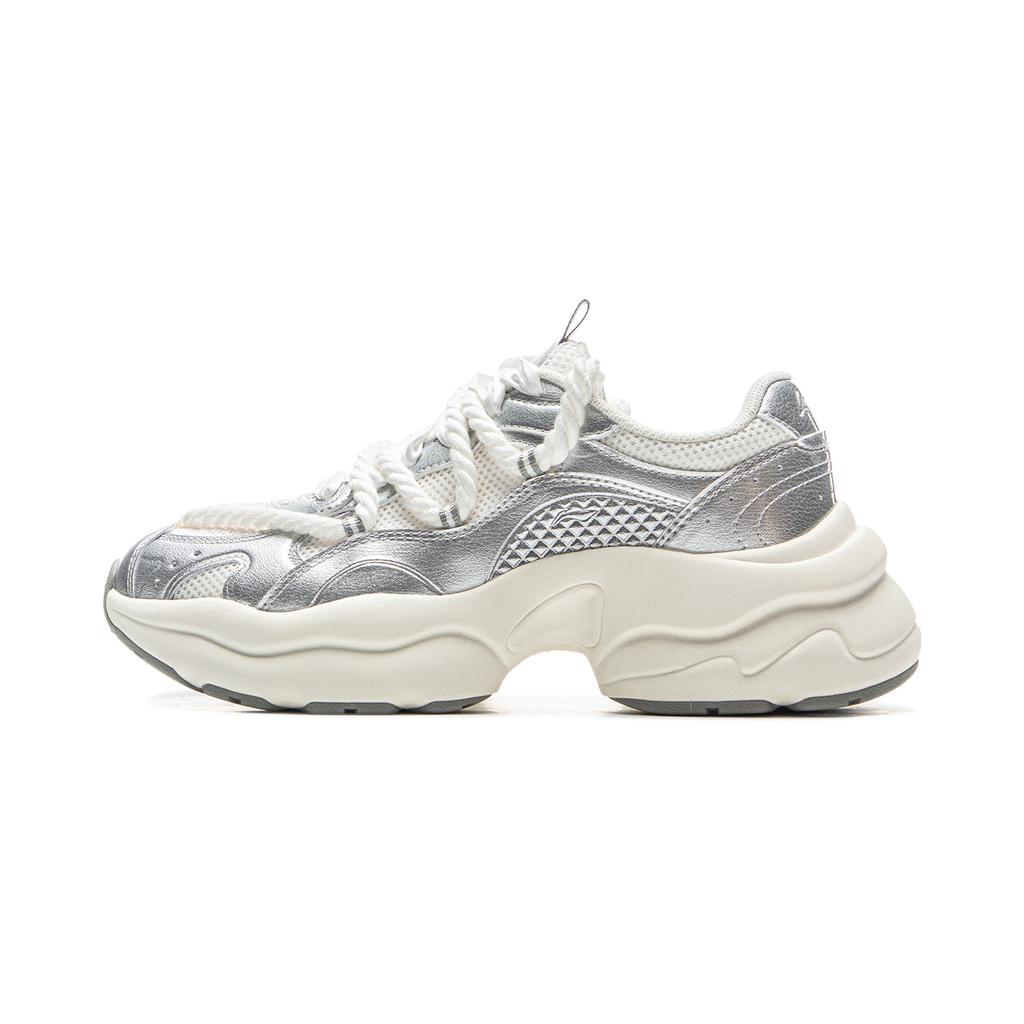 Li Ning Cushioning Slip Resistant Abrasion Resistant Support Rebound Low Top Casual Shoes Women's Silver White AGCV134-4