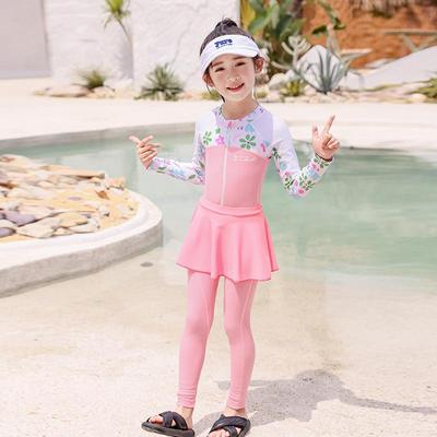 Mayo (4 yaş üzeri kız çocukları için) – Wetsuits ve hydro tişörtler