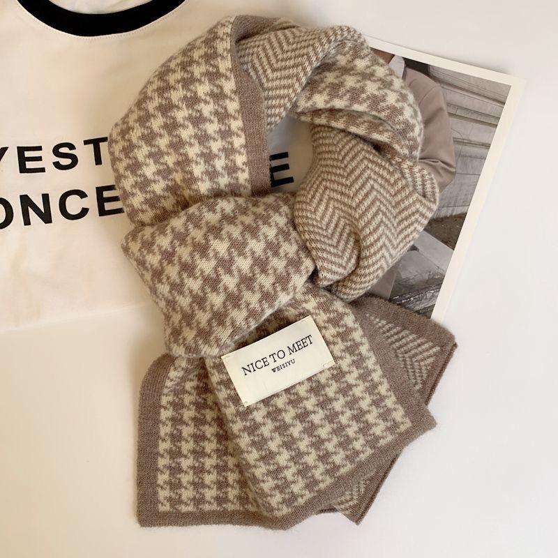 Adult scarves, fashionable and versatile in autumn and winter, women's grid scarves, trendy female students' warm scarves