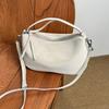Geantă de mână cu design de nișă nou 2026 Piele autentică Retro Geantă tip pernă pe un umăr High-end Cross-body pentru navetă Femei