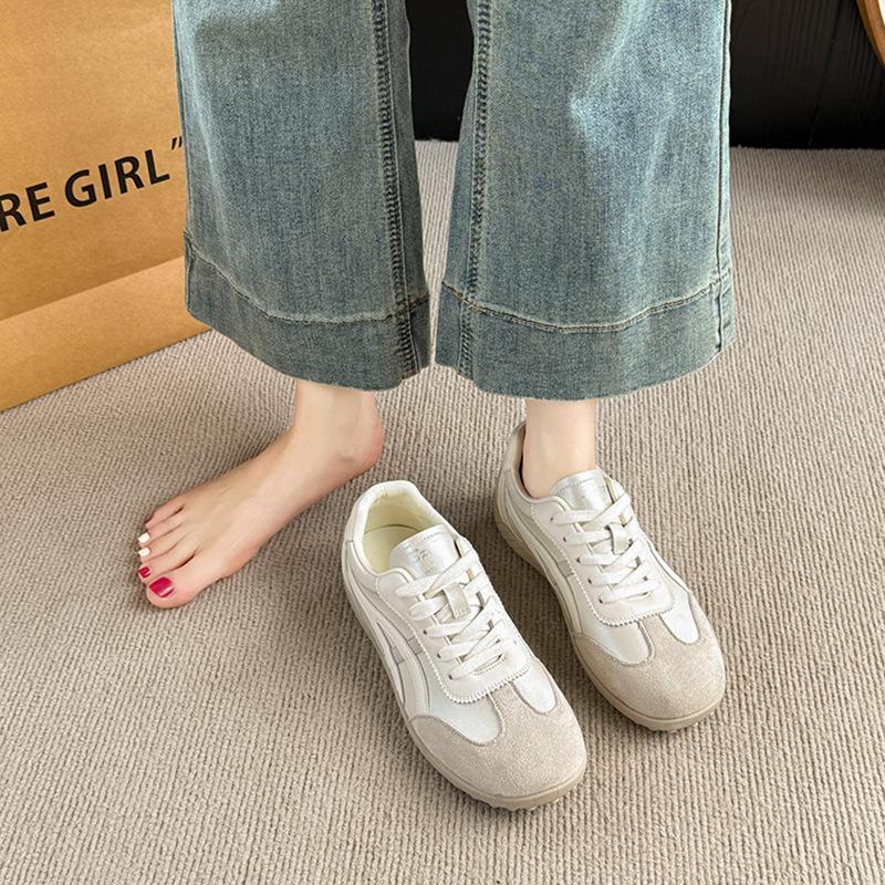Internet Celebrities Ins Tide Moral Training Shoes Women's 2025 New Flat Bottom Light Forrest Gump Shoes Sports Shoes Casual Board Shoes