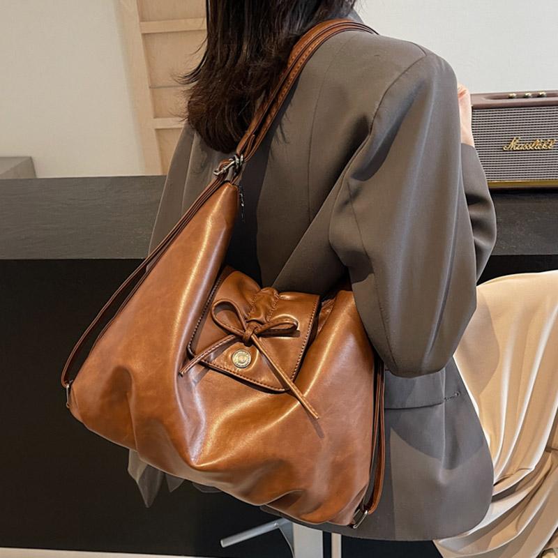 Retro Large Capaci Women's oulder Bag Crossbody Bag Commuter Single oulder Tote Bag Multifunctional Women's Backpack 2026 New