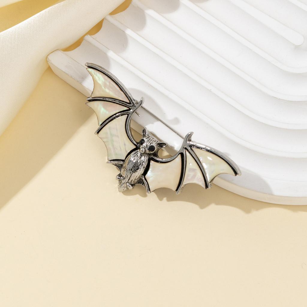 Shell Butterfly Brooch Pendant With Dual Use For Fashion Ladies