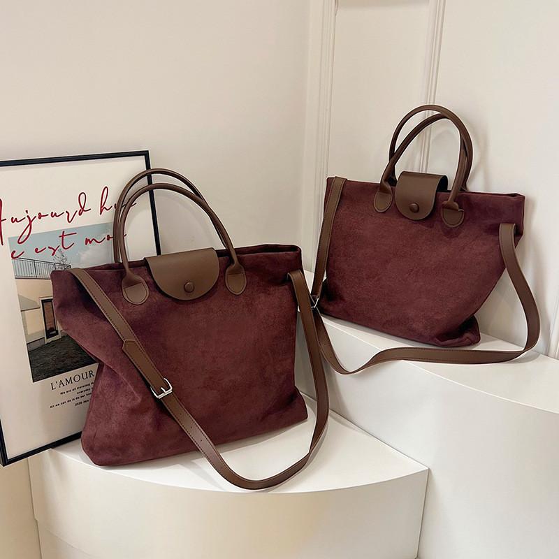 Stylish Large Capacity Women's Casual Tote Bag Ideal For Commuting And Daily Use