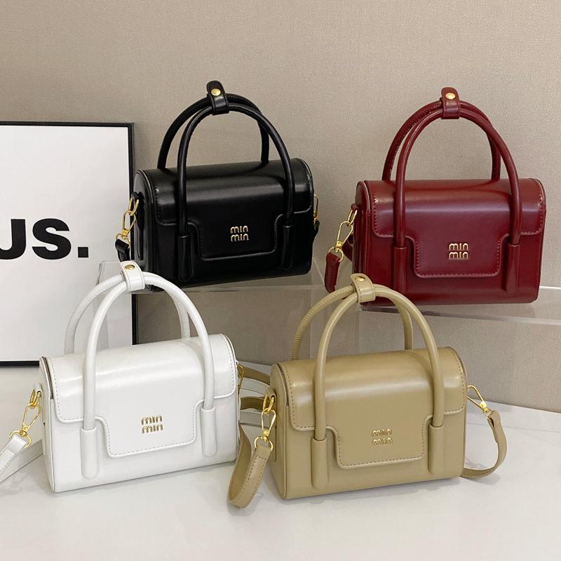 Stylish Square Bag French Minimalist Vintage Solid Color Niche Shoulder Bag Casual High-End Commuter Crossbody Bag