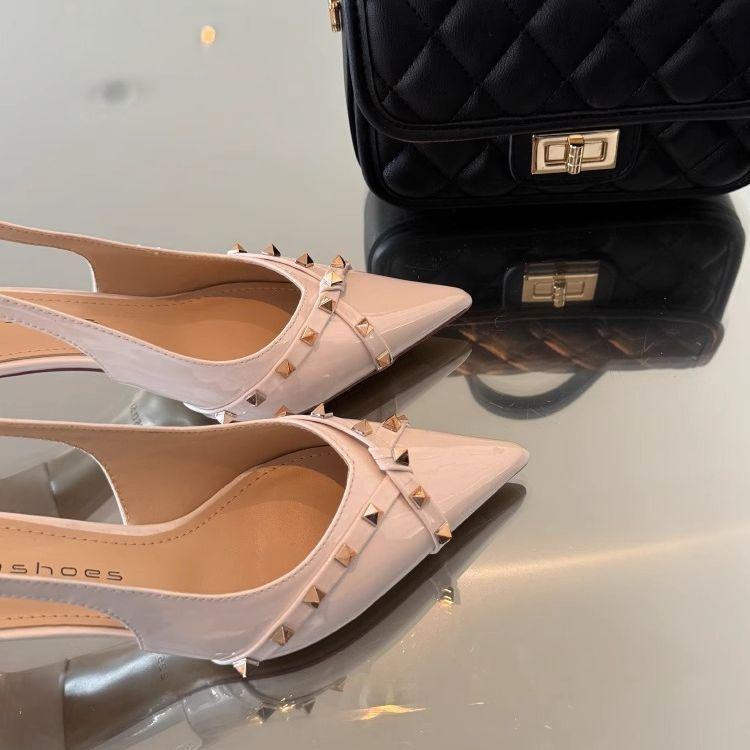 2025 new bag head thick heel female rivet French fairy style single shoes pointed patent leather not tired feet fashion sandals