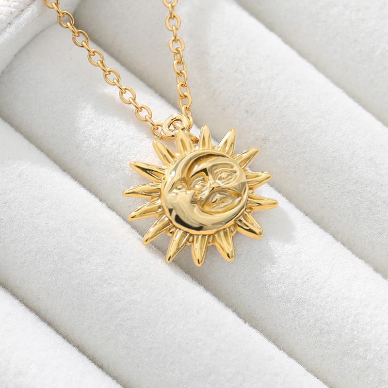 Sun and Moon Necklace For Women Stainless Steel Vintage Gold Color Necklaces Pendants Goth 2024 Trend Jewelry BFF Collier Femme
