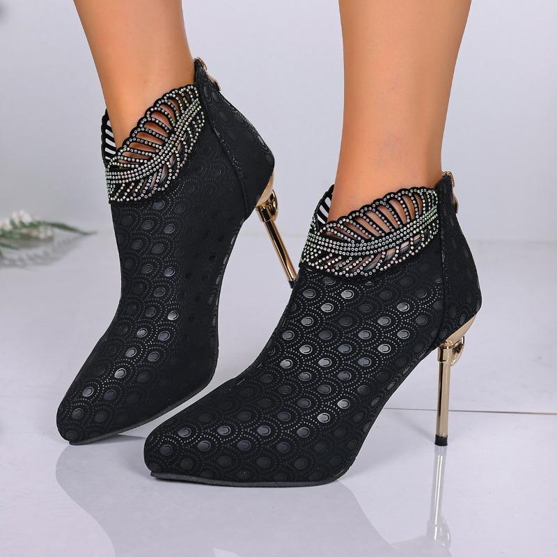 

Pointed Toe Autumn and Winter High Heels Temperament Fashion Fashion Plus Size Rhinestone New Booties 43