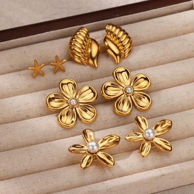 Flower Artificial Pearl Stainless Steel Earrings for Women Gold Color Conch Charm Earring Wedding Party Jewelry Accessories Gift