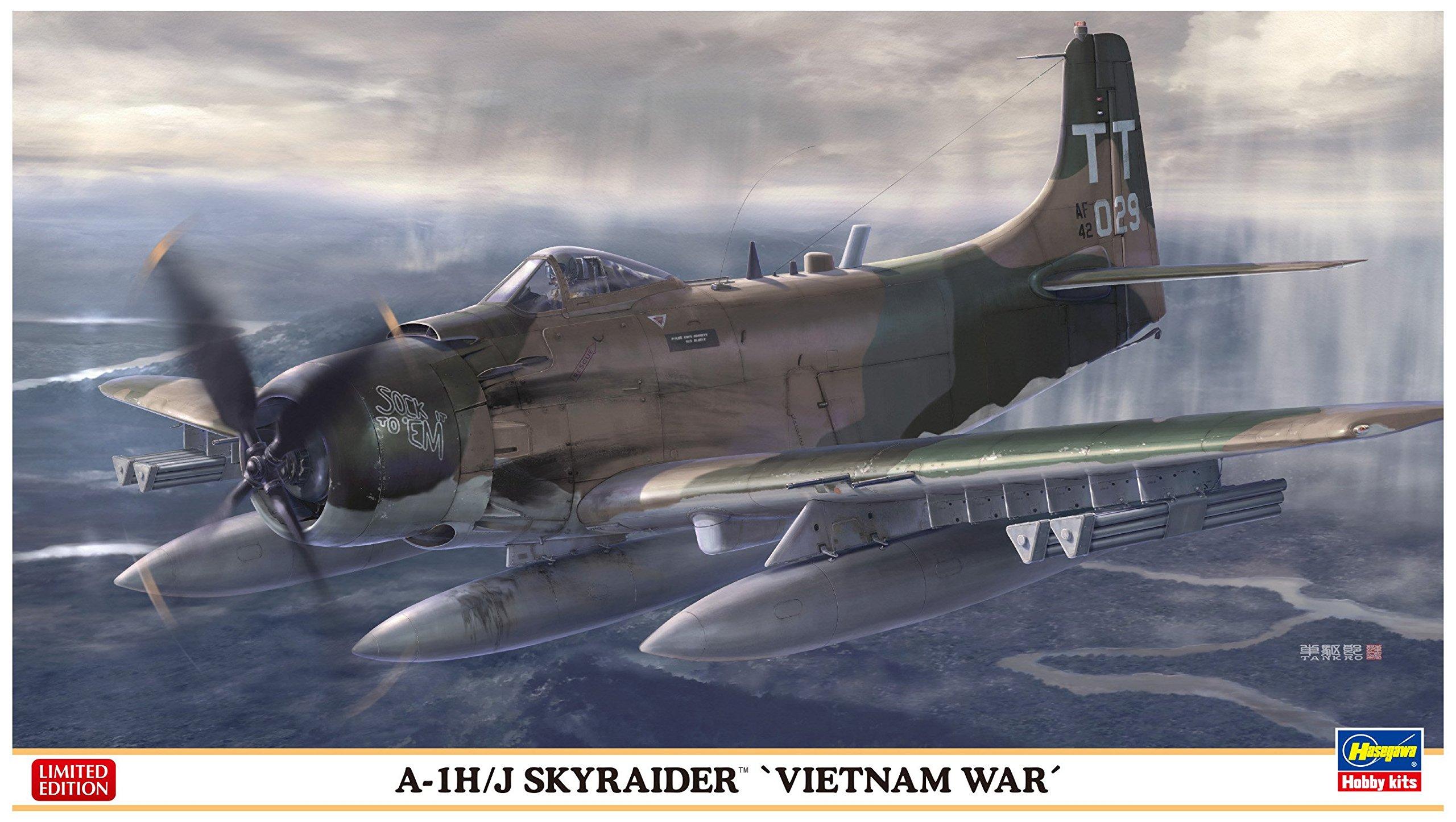 

Hasegawa Skyraider Vietnam War 1/72 A-1H/J