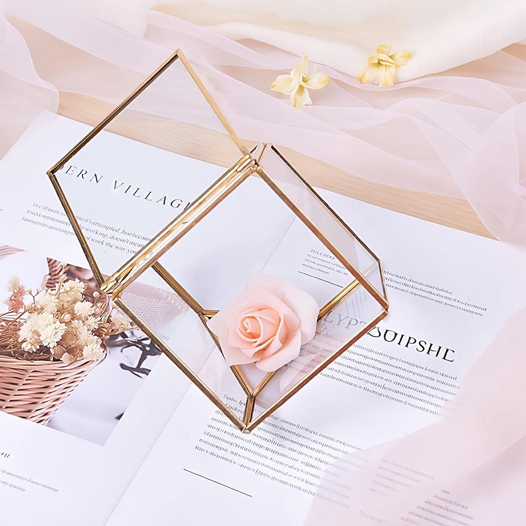 Small Retro Cube Glass Greenhouse for Preserved Flowers and Succulents