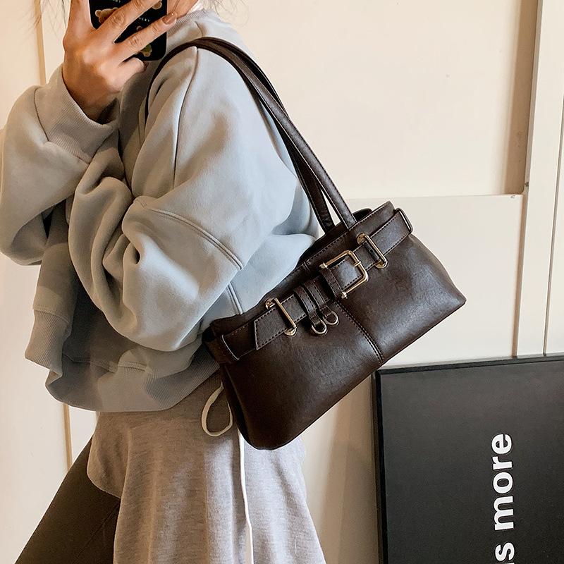 Shoulder Underarm Bag Belt Lock Bag Fashion Commuter Bag