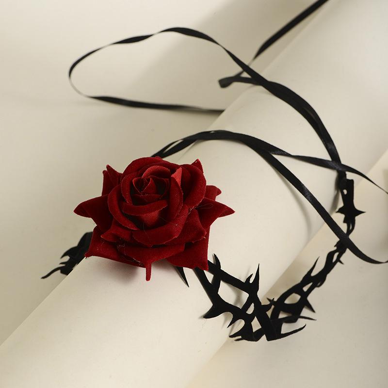 Gothic Thorny Red Rose Choker Necklace Retro Flower Adjustable Rope Collar Necklace For Halloween Cosplay Party Accessories