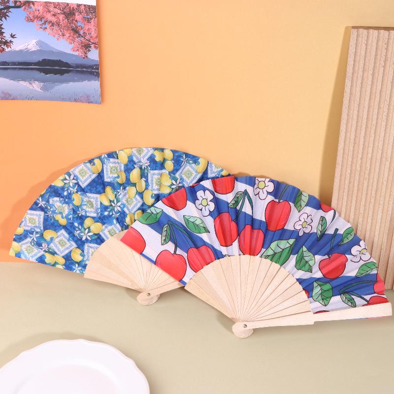 Ventilateur à main pliable motif citron cerise mignon, manche en bois, ventilateur portable d'été pour activité de danse, fête, décoration de mariage