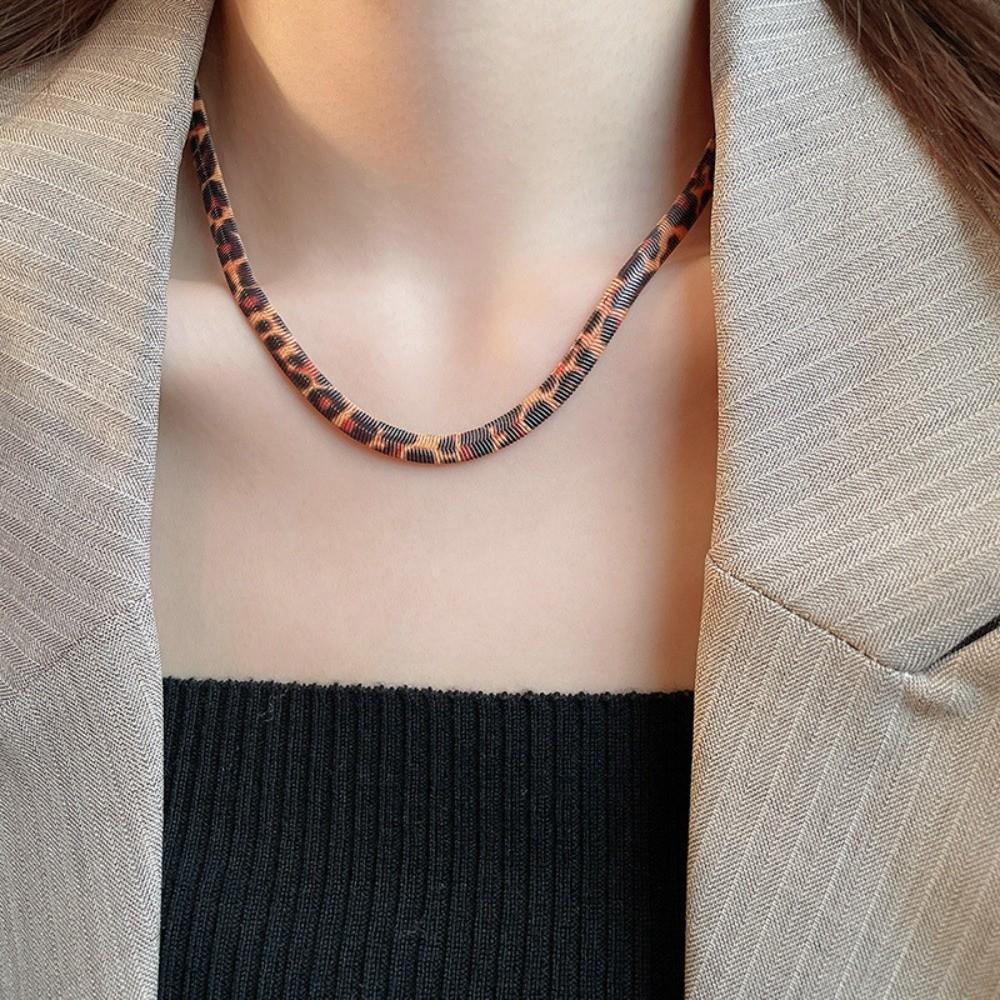 Uniquely Designed Leopard Print Snake Chain Versatile Women's Snake Bone Chain Summer