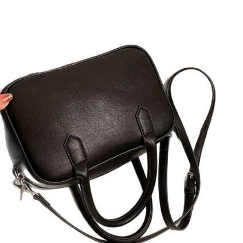 Einfache einfarbige Retro-Handtasche Bowling-Tasche für Damen Koreanische Neue Winter Pendeln Mode Ein Schulter Crossbody Kissen-Tasche