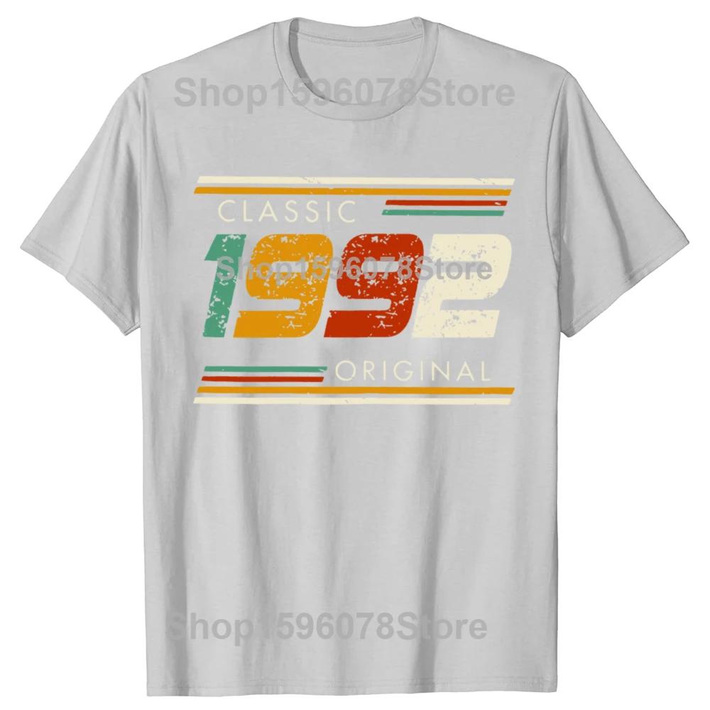 Graphic Birthday Gift Short Sleeved 33 Years Old Born In 1992 Shirt 33th Birthday Summer Tshirt Retro Vintage 1992 Tshirt