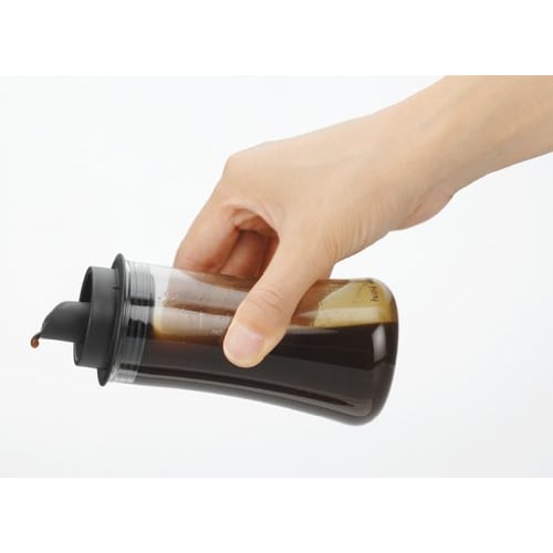 Iwaki AGC Technoglass Heat-Resistant Glass Drip-Resistant Sauce Dispenser, 160ml, Leak-Resistant Condiment Container with Lid, KT5032-BKS