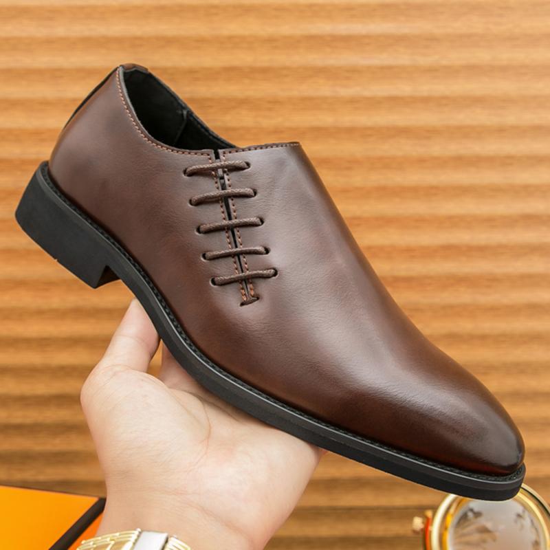 Designer Fashion New Men's Brown Lace Up Patent Leather Formal Shoes Male Dress Office Wedding Prom Flats Homecoming  Footwear