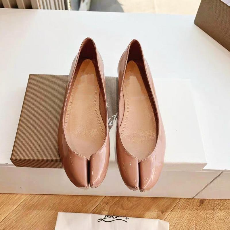 Frühling und Sommer neue Leder-Mode Mary Jane Schuhe elegant flacher Ausschnitt flacher Boden ein Pedal Innenhöhenerhöhung einzelne Schuhe