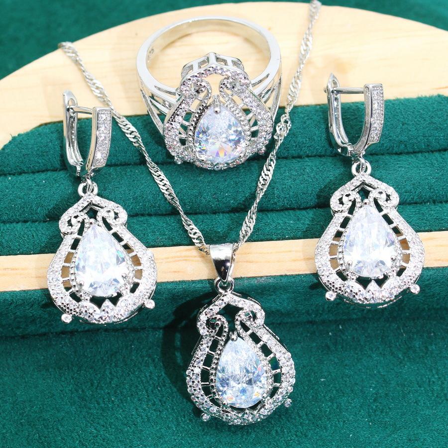 Hot Selling Green Zircon Necklace Earrings Ring Set for Ladies