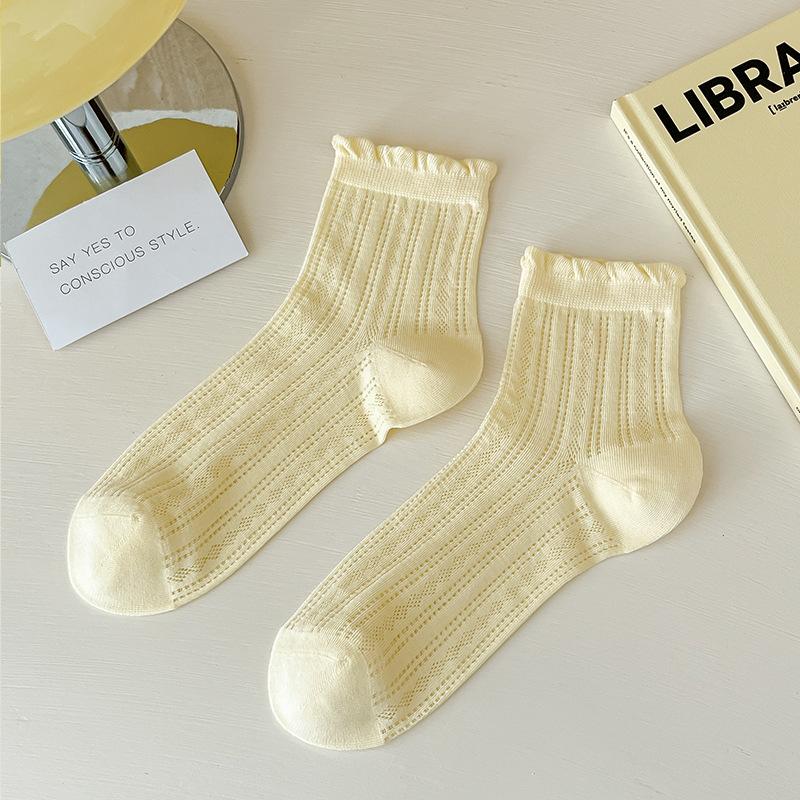Women's Summer Thin Mesh Thin Breathable Lace Mid Tube Socks