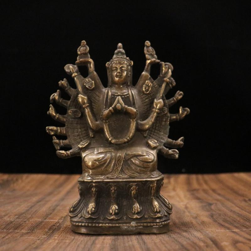 Brass Figurine, Thousand-Hand Guanyin Sitting Statue, Home and Office Desktop Decoration Gift Craft