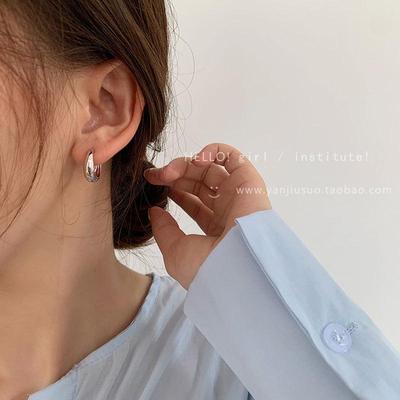 Silver Circle Hoop Earrings: Advanced Niche Design with a Cold Style - 2022 Trend
