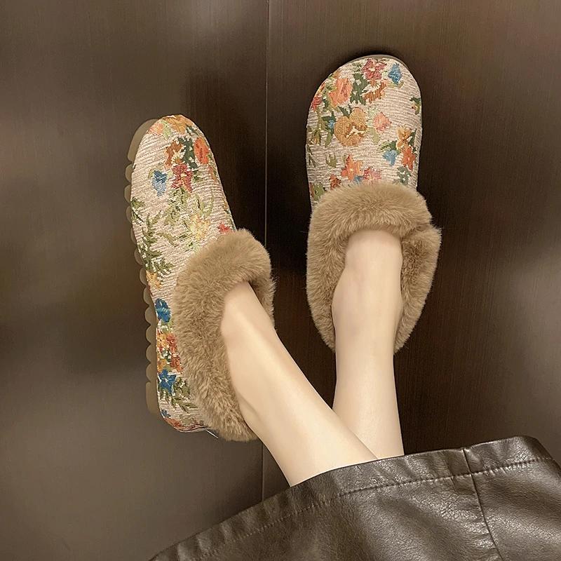 Flats Women Shallow Warm Boots Winter Knitting Embroider Fashion Designer New 2025 Trend Women Shoes Cozy Short Plush Snow Boots