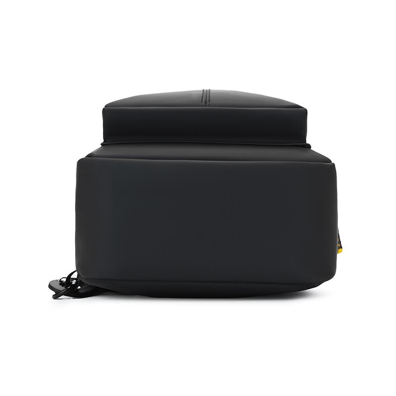 Men's Chest Bag Large Capacity Outdoor Crossbody Bag