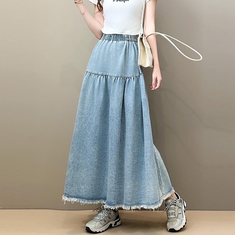 2025 Plus Size Women's Elastic Waist Slimming Denim Skirt - Spring/Summer Collection